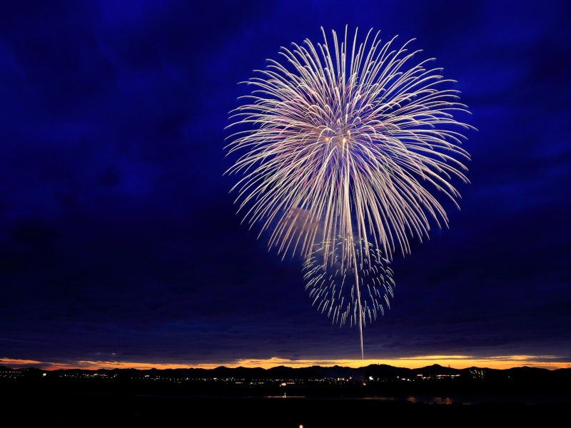 xmas, cloud - sky, long exposure, star, nature, holiday, celebration, anniversary, firework - Man Made Object, no people, firework, festive, party, christmas