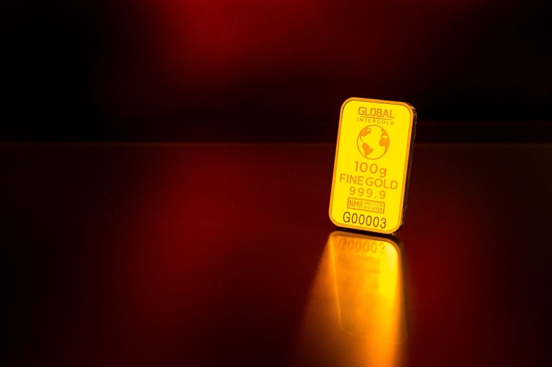 no people, single object, night, warning sign, western script, yellow, Gold Bars, road sign, success, investment, bar, gold is money, illuminated, copy space