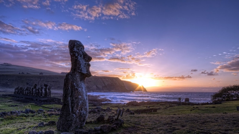 horizon over water, no people, Easter Island, 1080P, beauty in nature, non-urban scene, field, sun, sunset, statue, land, cloud - sky, Moai, horizon, sky