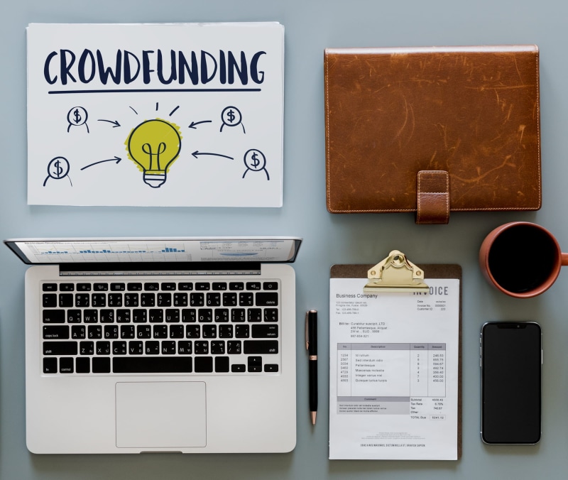 economic, coffee cup, finance, table, form, no people, portable information device, communication, keyboard, technology, drink, western script, financial