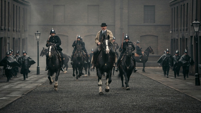 domestic, crowd, full length, real people, architecture, building exterior, city, built structure, animal wildlife, livestock, peaky blinders, domestic animals