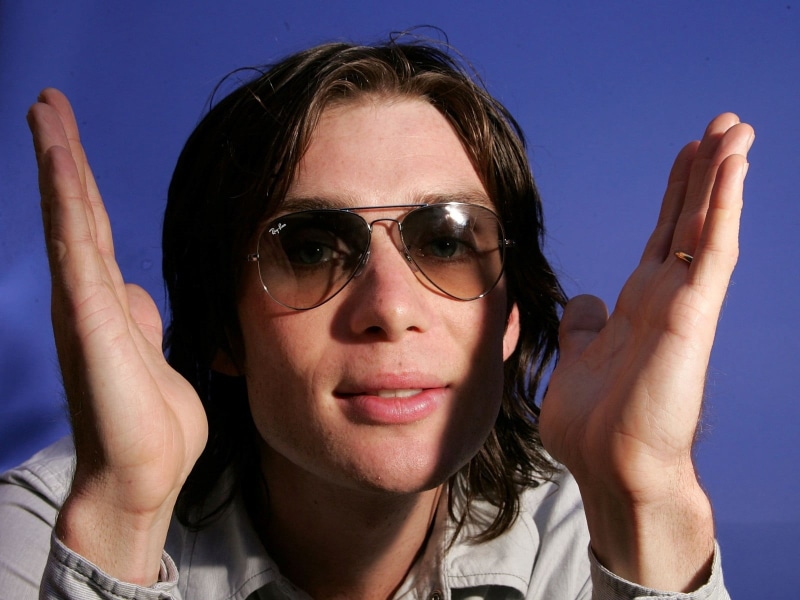 fashion, white, portrait, happiness, arms raised, hand raised, hairstyle, gesture, close-up, front view, one person, gesturing, looking at camera, sunglasses