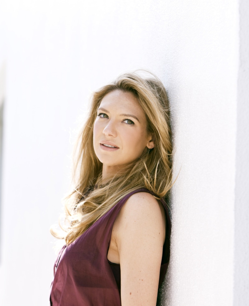actress, 2K, looking, human hair, mouth open, adult, Anna Torv, one person, women, teenager, hair, looking at camera, hairstyle, beauty, child, long hair