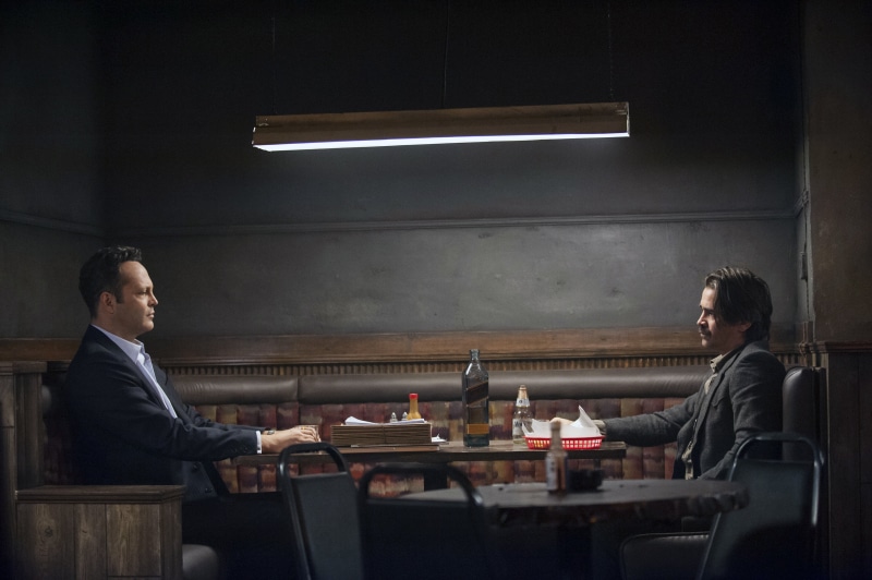 Colin Farrell, women, positive emotion, Ray Velcoro, black, TV Show, sitting, couple - relationship, mature men, crime, adult, drama, heterosexual couple