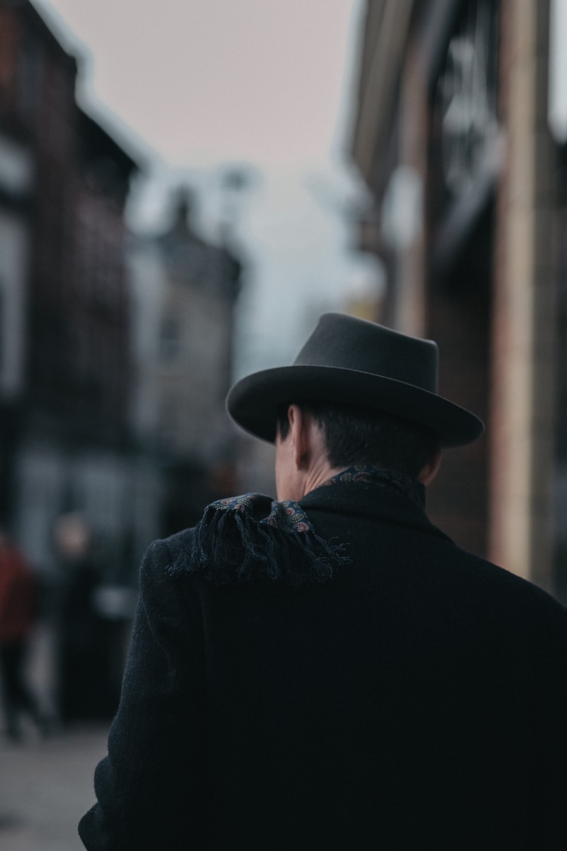 men, adults only, headshot, leisure activity, one Person, adult, architecture, fedora hat, one man only, casual clothing, people, males, building exterior