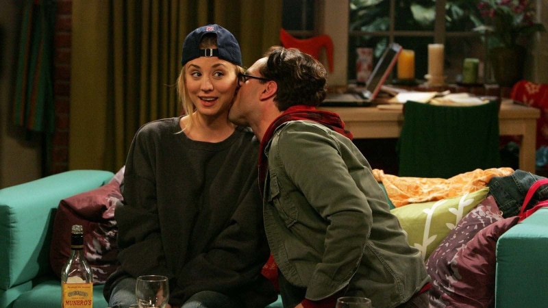 women, smiling, black, leisure activity, s, The Big Bang Theory, happiness, young adult, two people, couple - relationship, young men, young women, Penny