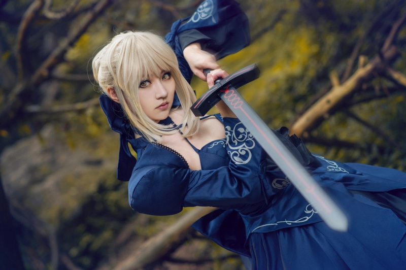 hairstyle, bow, hands, blonde, look, style, trees, 1080P, lenses, blue, portrait, yellow eyes, costume, background, blue dress, branches, cosplay, face