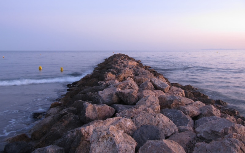 2K, horizon, groyne, brown, Vias Plage, scenics - nature, rock - object, solid, water, urban skyline, nature, land, no people, tranquility, beach, stone