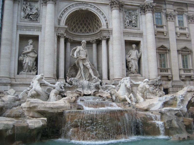 city, architectural column, water, built structure, tourism, flowing, 2K, travel destinations, day, trevi, art and craft, the past, human representation