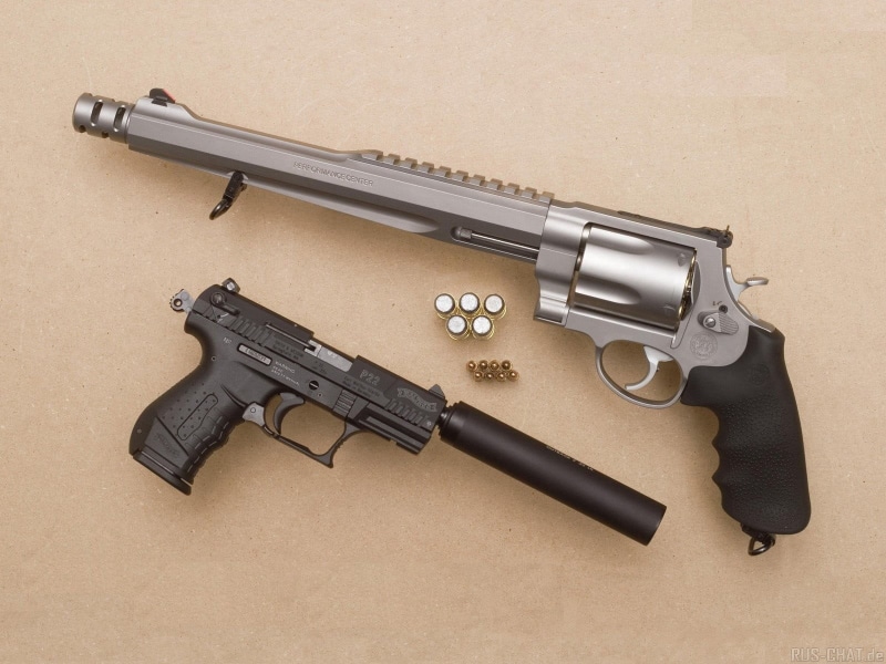 Walther P22, communication, indoors, no people, law, black, social issues, pistol, automatic, security, studio shot, protection, gun, warning sign, crime