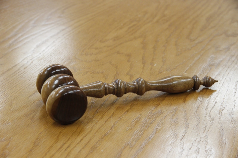 court, still life, shape, courtroom, key, wooden, choice, table, brown, auction, 5K, panel, wood, legal System, hammer, metal, indoors, simplicity, two objects