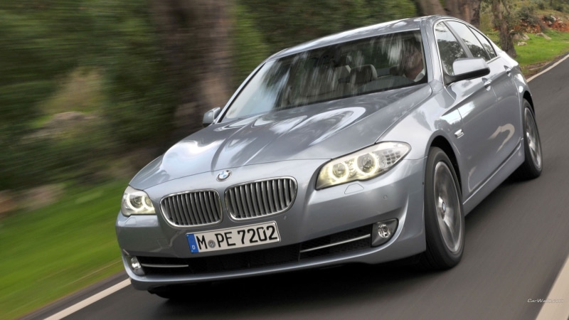 1080P, sport, tree, metal, Hybrid, no people, tire, car, silver colored, motor vehicle, transportation, road, land vehicle, speed, wheel, blurred motion