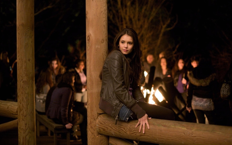 s, diaries, vampire, elena, tv shows, gilbert, the vampire diaries, 2K, jacket, women, nina dobrev, leather, elena gilbert, 2560x1600, black