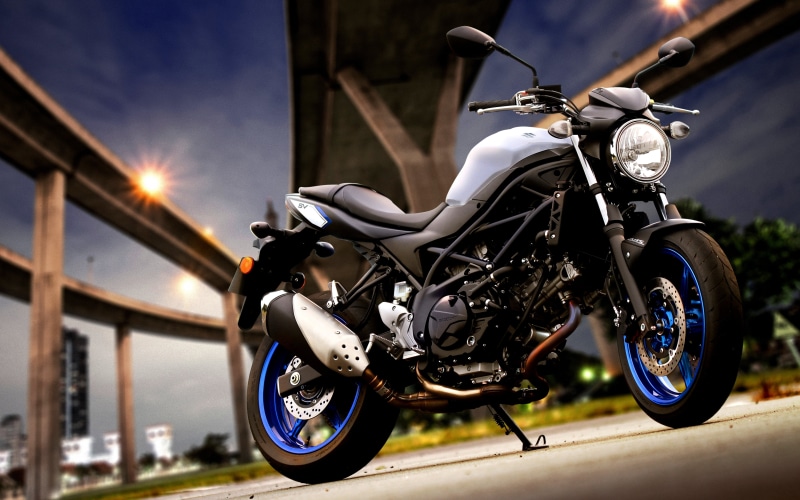 motorcycle, 5K, Motorcycles, street, chrome, headwear, helmet, look, stylish, 2017, riding, headlight, transportation, city, sv, day, cruiser, black, mode of transportation