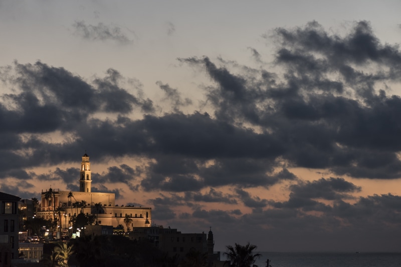 travel destinations, beauty in nature, city, outdoors, architecture, sea, 5K, spire, israel, built structure, tree, tel aviv-yafo, scenics - nature, building