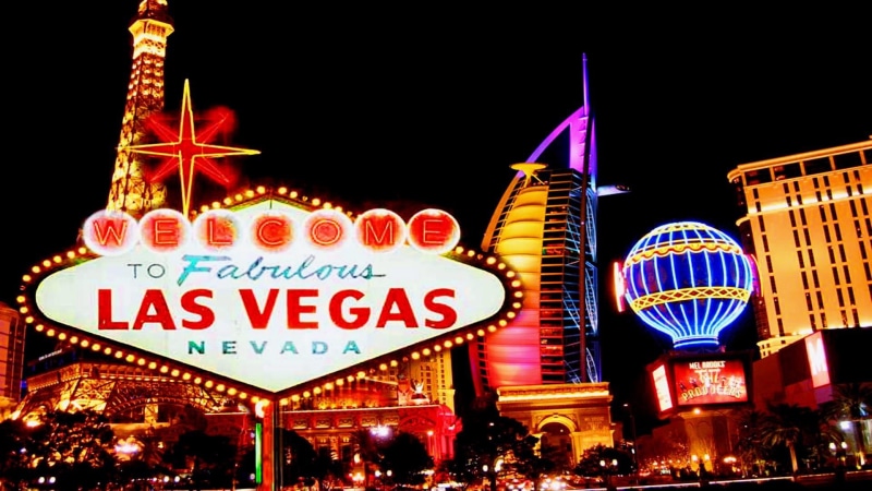 travel destinations, nightlife, amusement park ride, hotel, night, western script, building exterior, city, illuminated, outdoors, neon, 1080P, travel