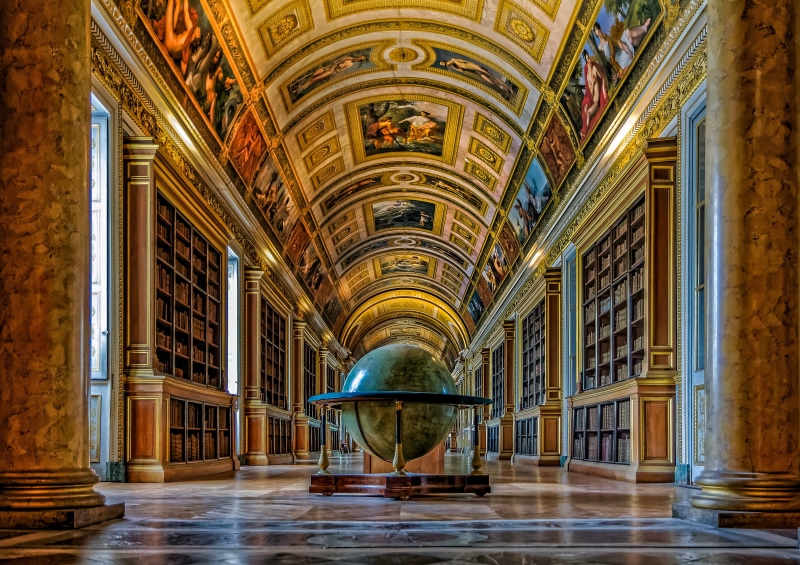 ceiling, no people, illuminated, the past, lighting equipment, interior, architecture, building, built structure, architectural column, history, tiled floor