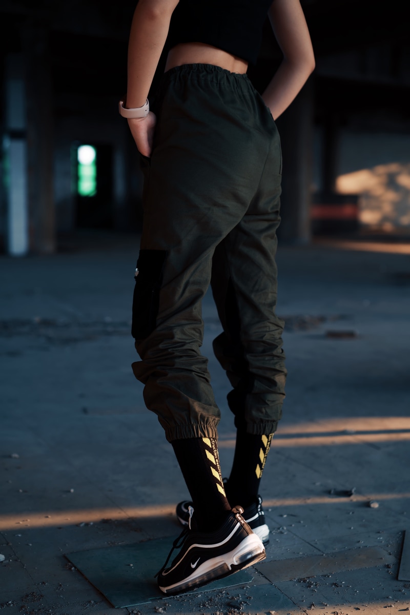 boot, nike, outdoors, leisure activity, sleeve, night, fashion, 5K, sports equipment, body part, shoe, streetwear, human body part, women, sneaker, motion