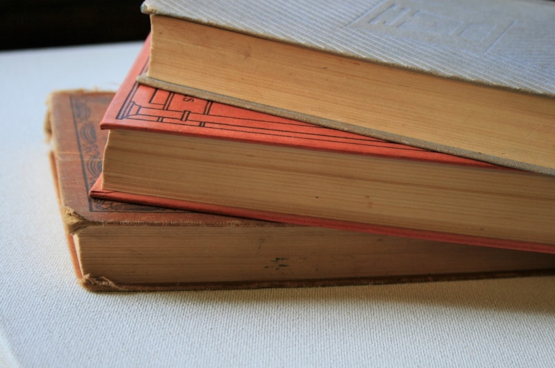 cover, material, words, worn, used, still life, document, leather, table, expertise, print, indoors, old, classic, study, world, stack, information, antique