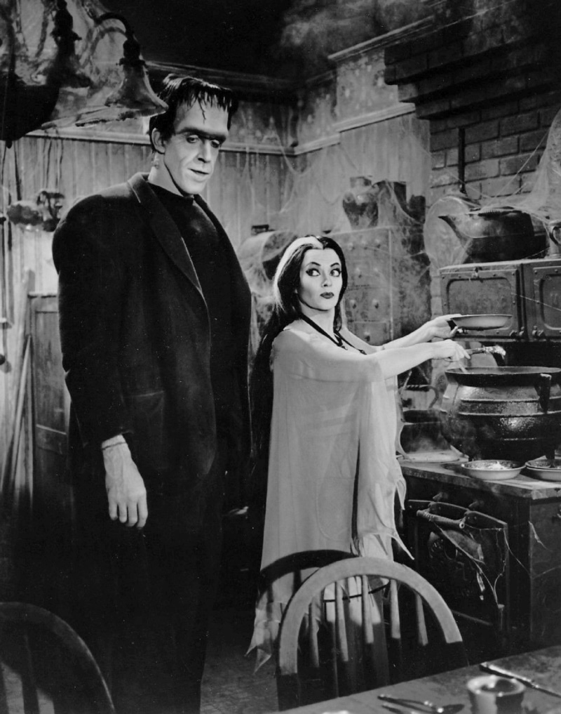 old-fashioned, 60s, actress, portrait, three quarter length, fred gwynne, painting, dress, characters, antique, arts And Entertainment, series, hollywood