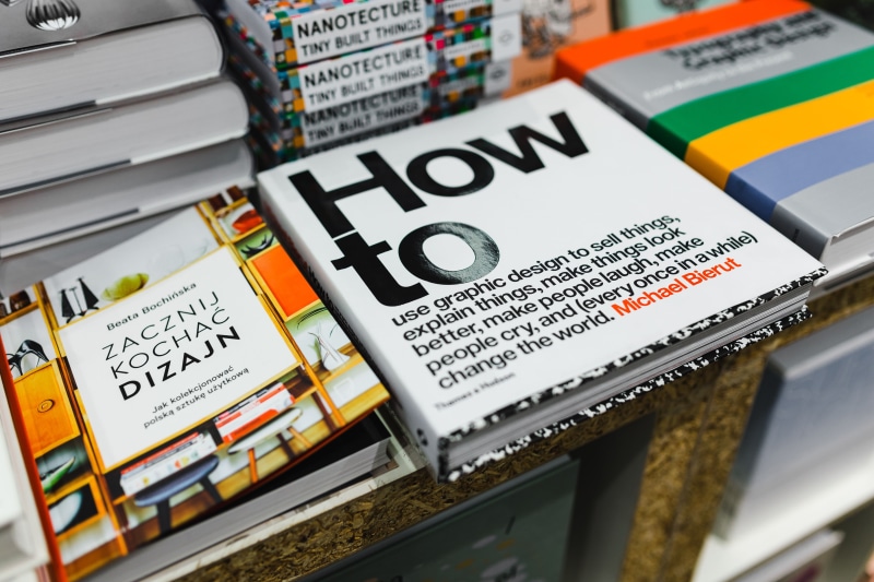 abundance, publication, message, choice, day, visit, no People, paper, bookshop, currency, text, variation, corporate business, focus on foreground, selective focus