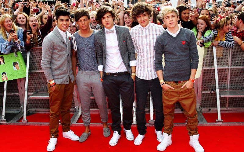 guys, one, background, teen, carpet, dude, 2K, male, direction, red, boys