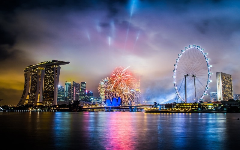 tower, waterfront, tourism, ferris Wheel, water, building Exterior, city, business, building, sky, singapore City, river, travel Destinations, amusement park ride