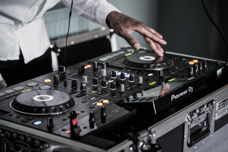 bass, hip hop, human body part, terminal, mixer, beat, person, adult, dj, control, human hand, one person, mixing, skill, arts culture and entertainment