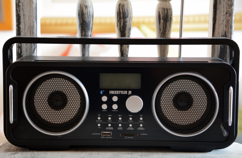audio equipment, voice, listening, radio, wireless, no people, dashboard, outdoors, freestyler, classic, car, speaker, entertainment, close-up, electronics