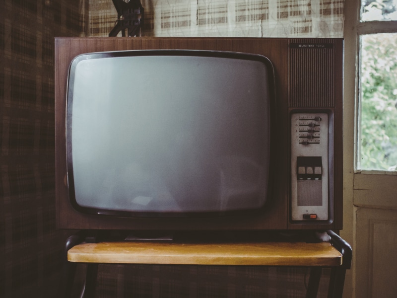 table, indoors, empty, still life, retro styled, no people, crt, wood - material, absence, day, television set, screen, gray, wall - building feature, oldschool
