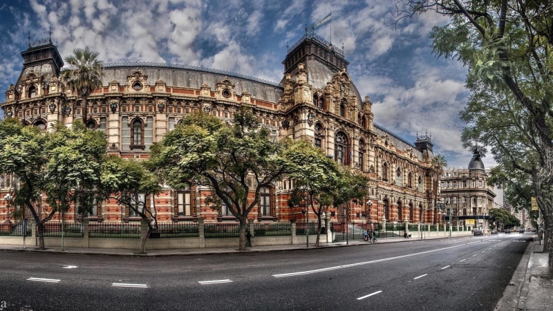 plant, Buenos Aires, Architecture, 1080P, outdoors, road marking, transportation, Street, built structure, Tree, direction, the past, no people, nature