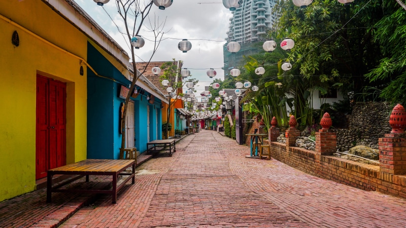 sky, 5K, alley, no people, direction, beauty, lantern, day, in a row, shopping, colorful, footpath, the way forward, night, long, plant, empty, lighting equipment