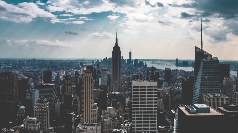 spire, daytime, architecture, empire, downtown, high rises, towers, residential district, tower, urban, crowd, cityscape, office building exterior, state