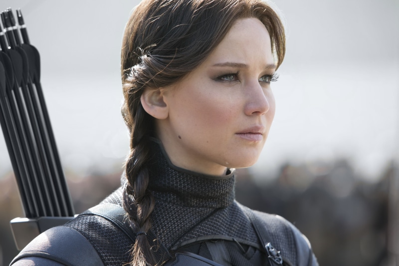 front view, brown hair, katniss, leisure activity, The Hunger Games: Mockingjay - Part 2, The hunger games: mockingjay. Part II, Jennifer Lawrence, scarf
