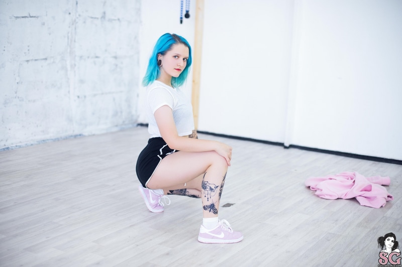 looking at viewer, one person, shoe, beautiful woman, ballet dancer, inked girls, tattoo, Redkaya, fashion, crop top, Nike, dancing, blue hair, women indoors