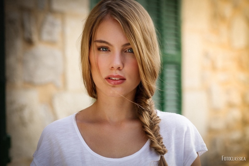 contemplation, long hair, headshot, one person, brown hair, outdoors, blonde, 1080P, front view, beautiful people, hair, adult, beauty, casual clothing