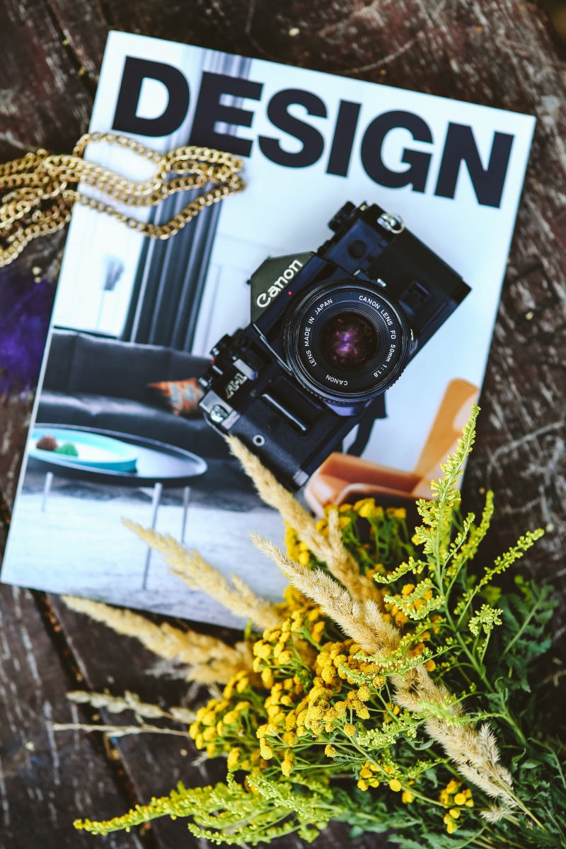 day, analog, 5K, camera - Photographic Equipment, photographer, digital camera, no people, photographing, film reel, lens - optical instrument, western script