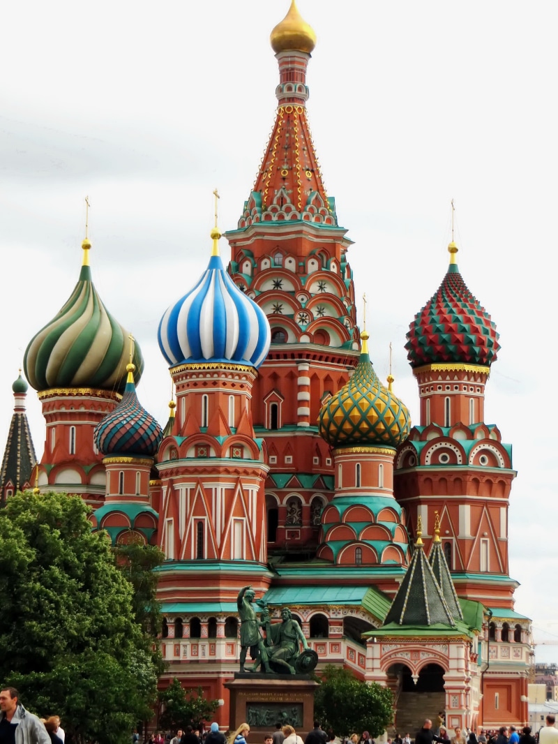 cultures, sky, st-basile, russia, history, multi colored, tree, built structure, building, architecture, red square, travel destinations, bulbs, saint