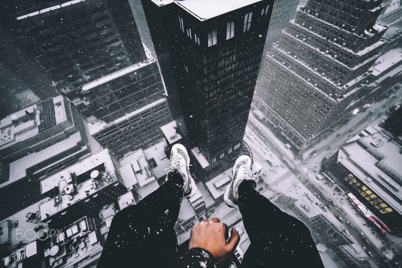 1080P, cityscape  skyscraper  birds eye view  snow  rooftopping  rooftops  winter  legs