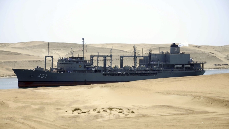 Suez Canal, Iranian Navy, Ol-class, Kharg, replenishment oiler, convoy, warship, 4K
