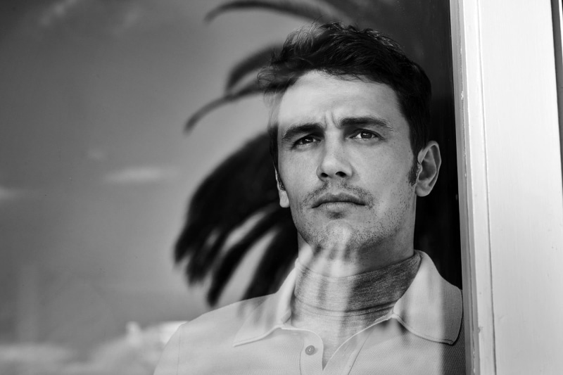 look, human face, button, reflection, face, day, one person, glass, James Franco, real people, men, adult, young men, actor, collared, young adult, s, top