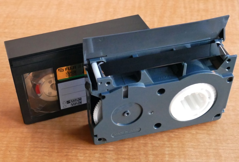 technology, 5K, revival, recorder, film, table, storage, aged, retro, wood - material, plastic, rewind, arts culture and entertainment, video, vcr, reel