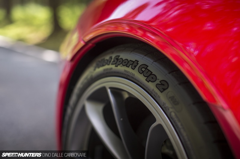 outdoors, car, Speedhunters, focus on foreground, tire, 1080P, Porsche 911 GT3, city, land vehicle, selective focus, street, wheel, Porsche 911, travel