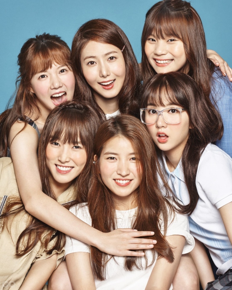 looking at camera, Idol, teenager, group of people, cheerful, smiling, music, Gfriend, young adult, Asian, young women, South Korea, K-pop, emotion, beautiful woman