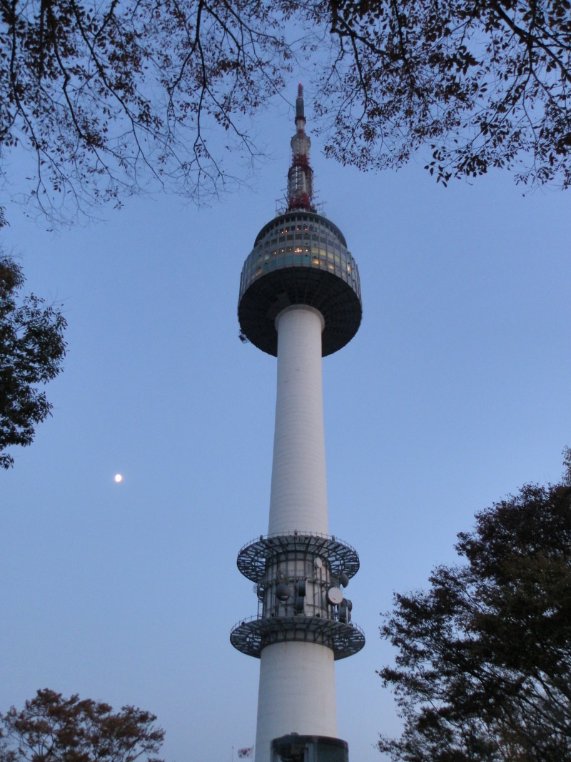 building exterior, tall - high, plant, white, korea, republic of korea, city, blue, n seoul tower, 4K, no people, namsan tower, architecture, travel destinations