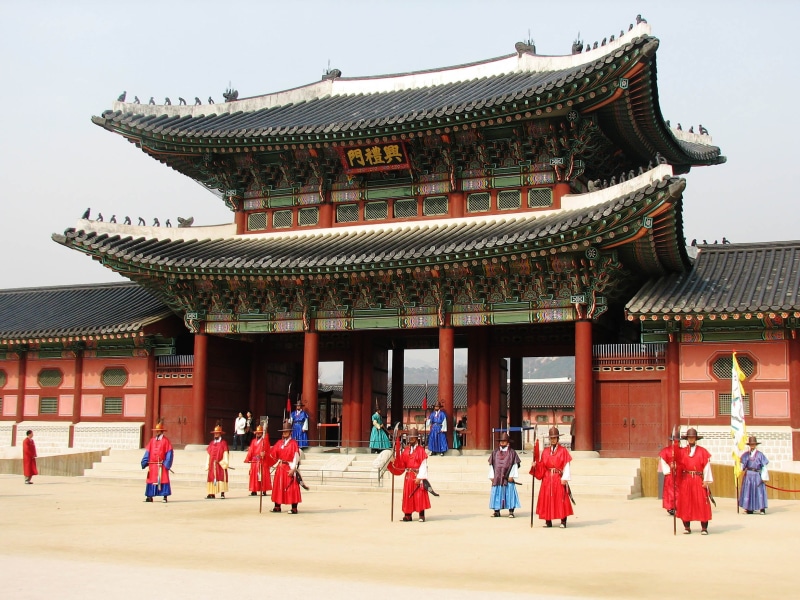 men, korea, travel, belief, near, tourist, roof, castle, seoul, place of worship, historical, travel destinations, architecture, south, religion, landmark