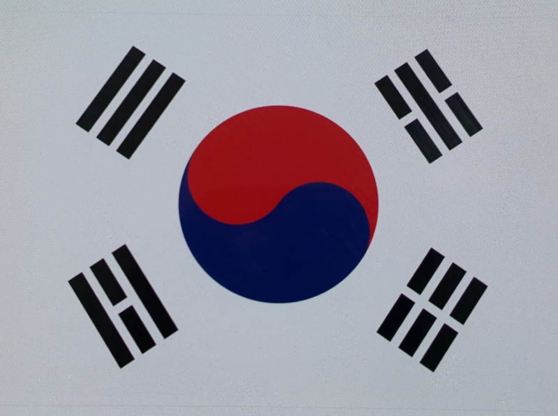 geometric shape, circle, communication, red, sign, 1080P, studio shot, Korean, number, backgrounds, Taegeukgi, indoors, flag, black color, no people, text