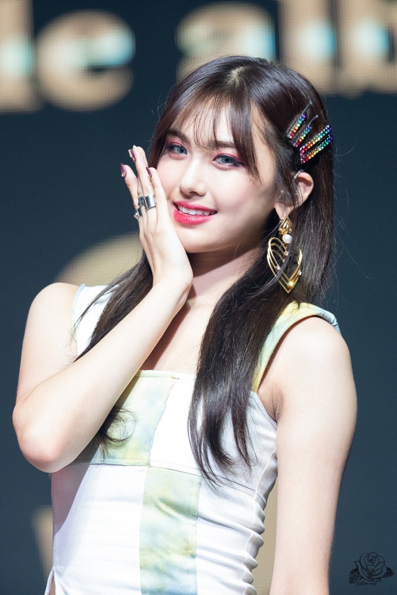 1080P, K-pop, EVERGLOW, Aisha (Heo Yoorim)