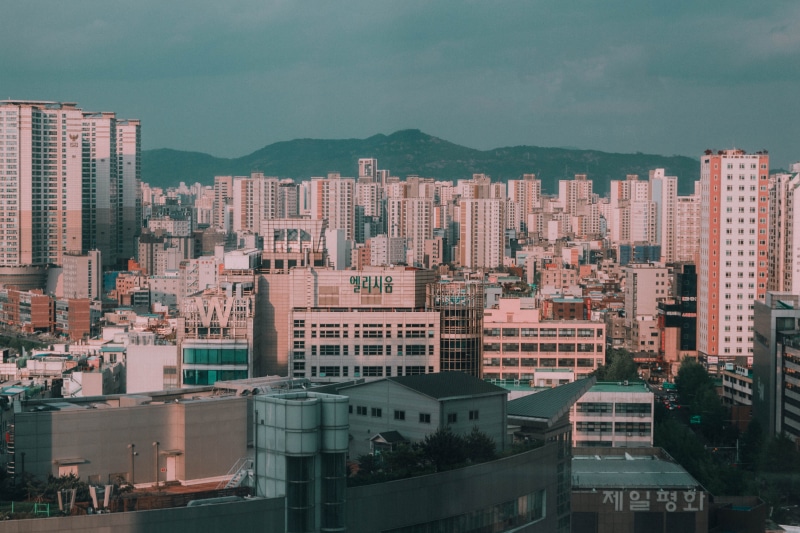 crowded, high angle view, outdoors, holiday, korea, architecture, south korea, crowd, korean, tall - high, residential district, building, office building exterior