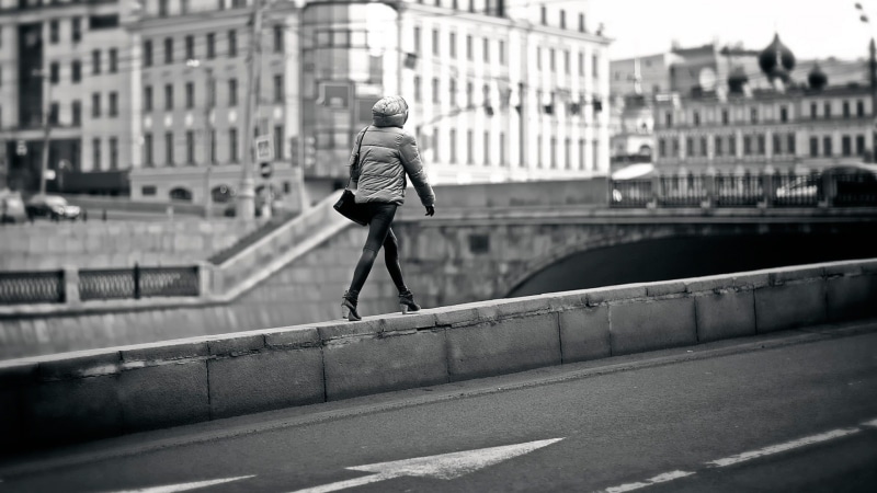 leisure activity, pedestrian, transportation, women, canal, real people, sidewalks, architecture, city, 1080P, casual clothing, adult, building exterior